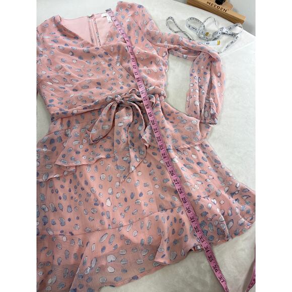 Leith Blush Pink Mini Dress V Neck Tiered Ruffle Skirt Medium 8 / 10 Coquette - Picture 6 of 6